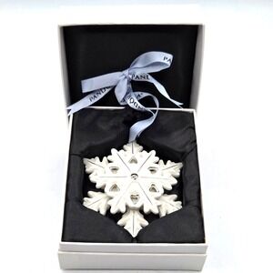 Pandora Snowflake Christmas Ornament 2015 LTD Edition, Retired & Original Box.